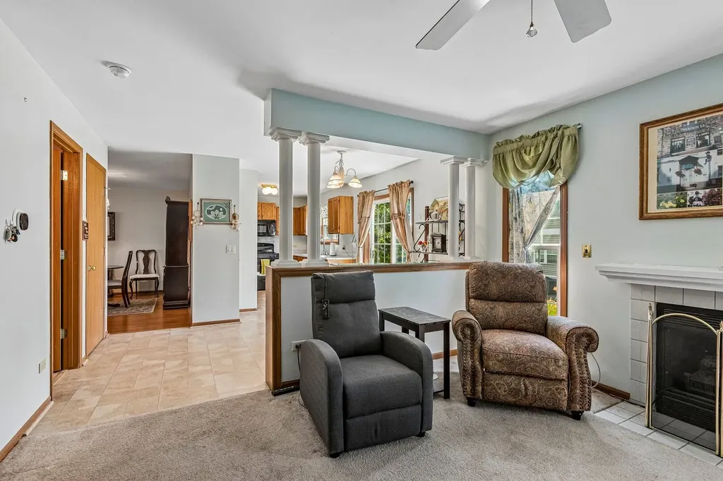 459 Davinci Circle Bolingbrook IL 60440