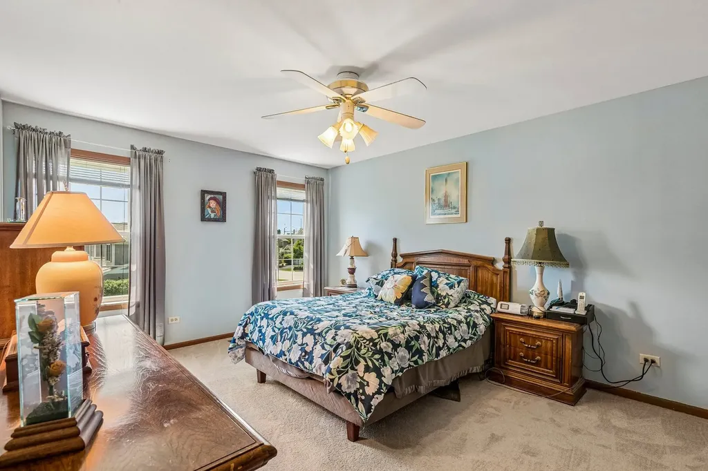 459 Davinci Circle Bolingbrook IL 60440