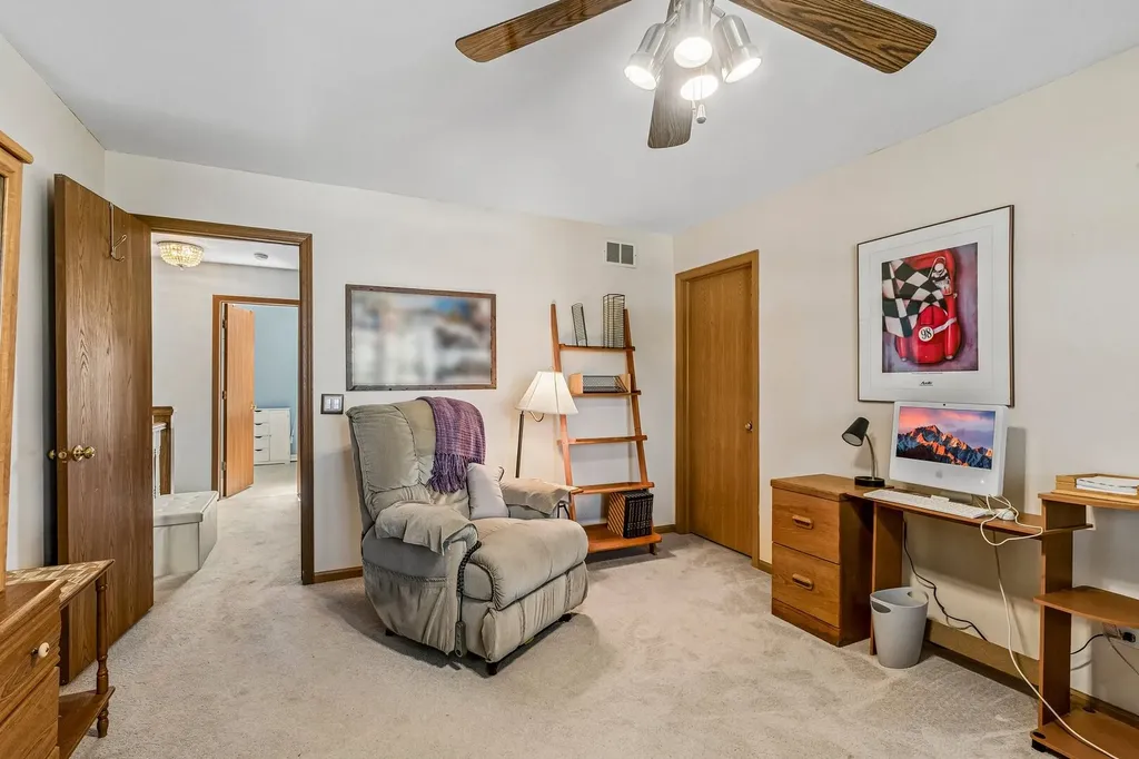 459 Davinci Circle Bolingbrook IL 60440