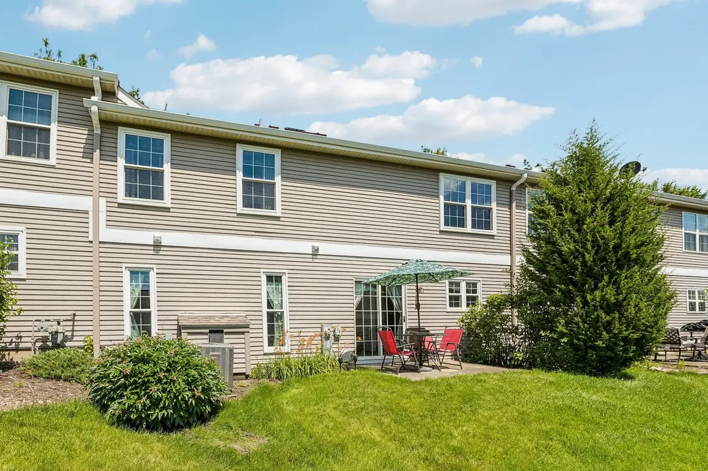459 Davinci Circle Bolingbrook IL 60440