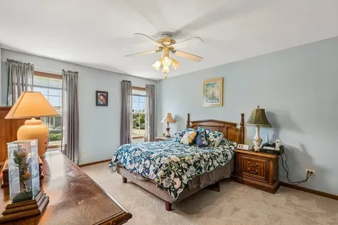 459 Davinci Circle Bolingbrook IL 60440