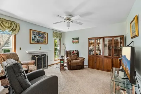 459 Davinci Circle Bolingbrook IL 60440