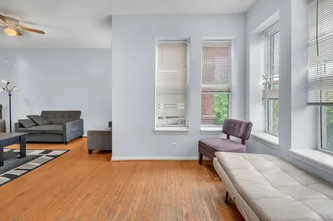 6706 South Ridgeland Avenue Chicago IL 60649