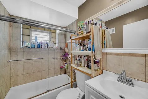 1551 Balmoral Avenue Westchester IL 60154