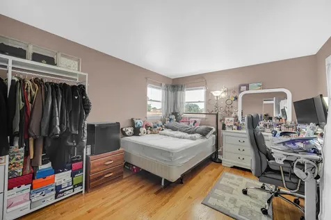 1551 Balmoral Avenue Westchester IL 60154