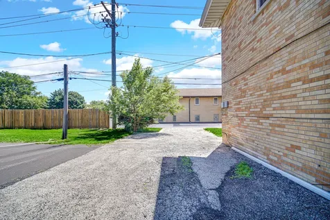1551 Balmoral Avenue Westchester IL 60154