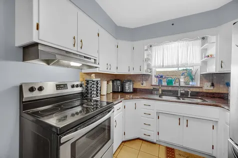 1551 Balmoral Avenue Westchester IL 60154