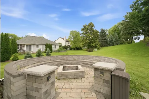 1120 Lakeside Court Aurora IL 60504