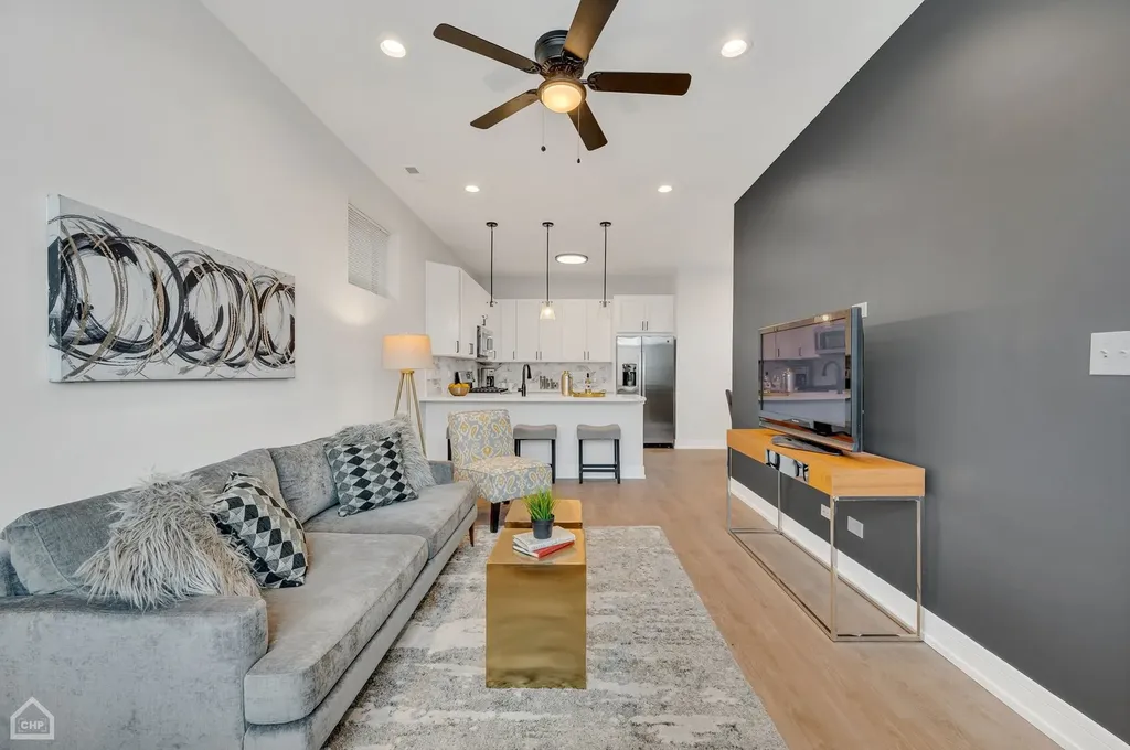 3920-34 South Calumet Avenue Chicago IL 60653