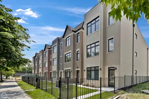 3920-34 South Calumet Avenue Chicago IL 60653