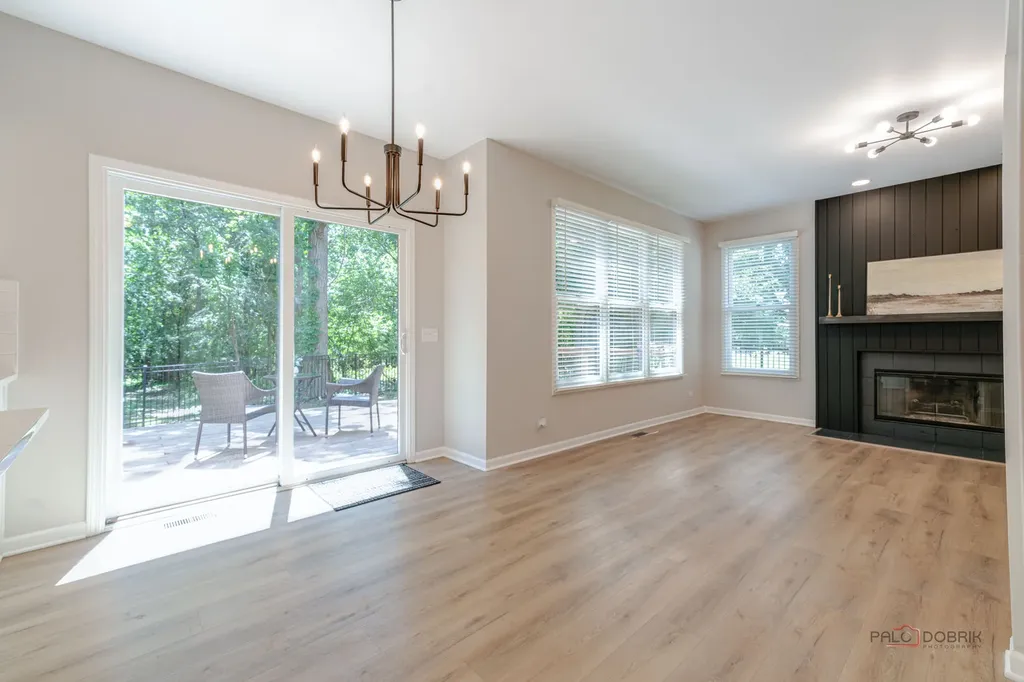 688 Wood Creek Drive Antioch IL 60002