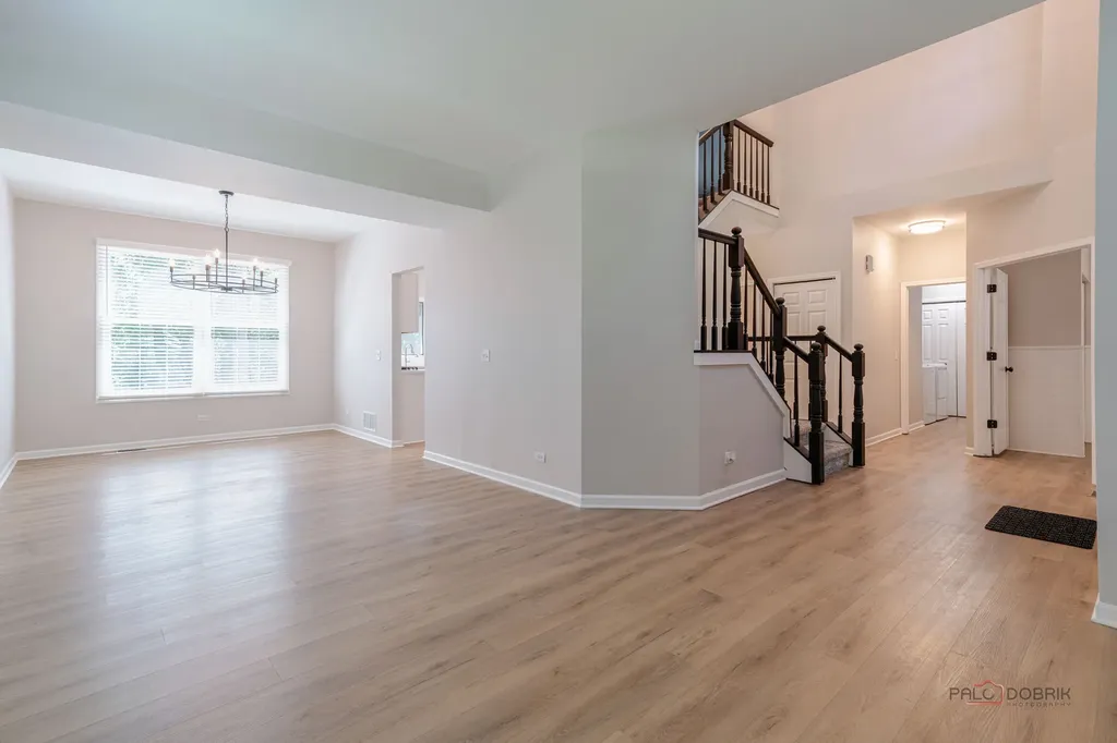 688 Wood Creek Drive Antioch IL 60002