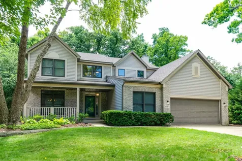 688 Wood Creek Drive Antioch IL 60002