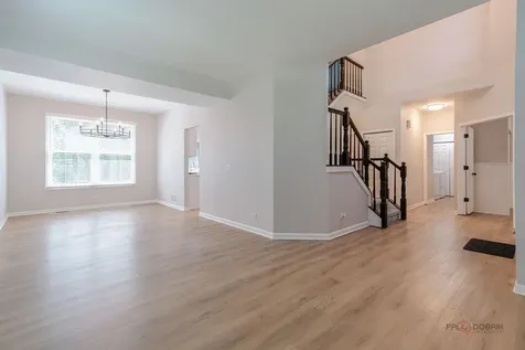 688 Wood Creek Drive Antioch IL 60002