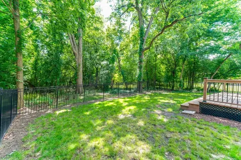688 Wood Creek Drive Antioch IL 60002