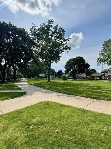 263 Green Court Wood Dale IL 60191