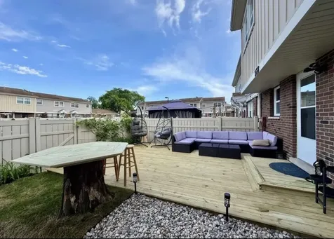 263 Green Court Wood Dale IL 60191