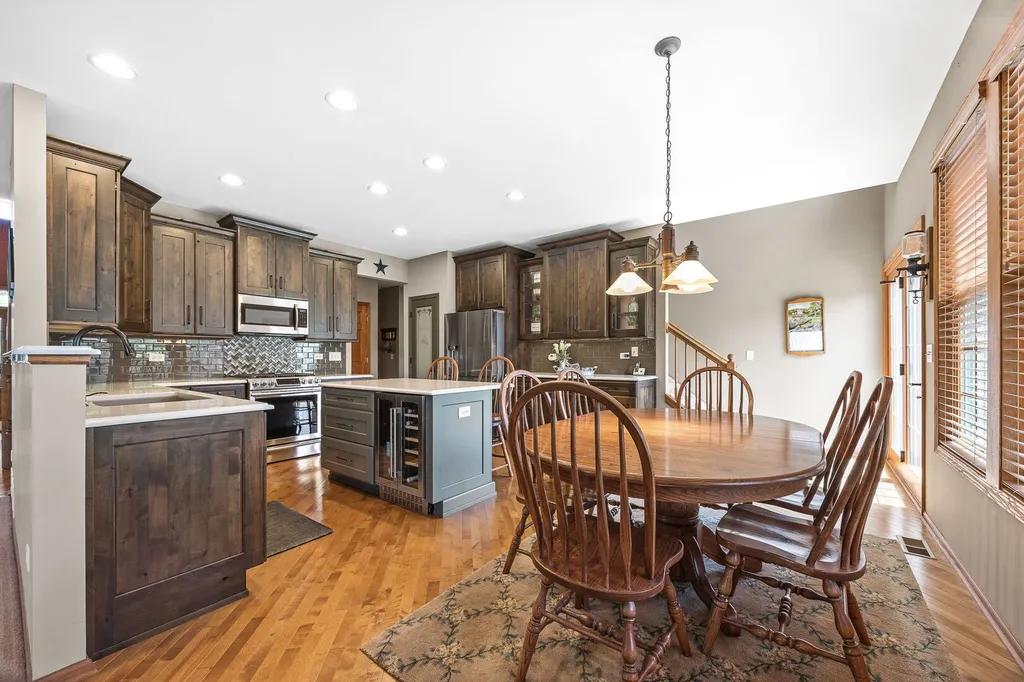 1813 Trevino Circle Bolingbrook IL 60490