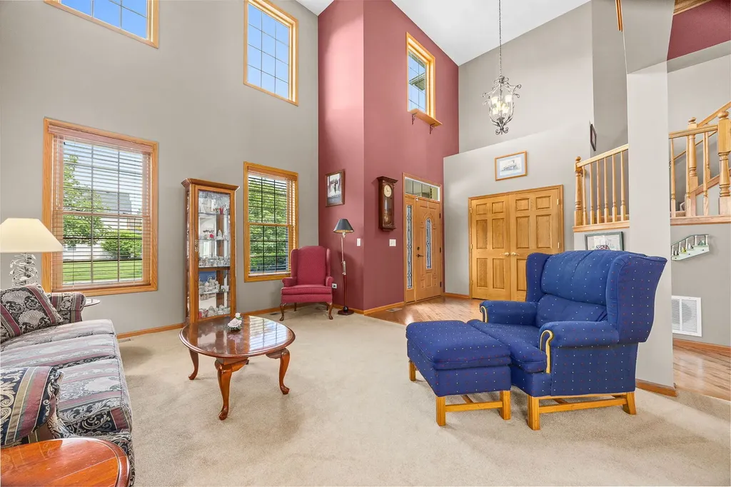 1813 Trevino Circle Bolingbrook IL 60490