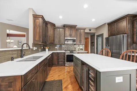 1813 Trevino Circle Bolingbrook IL 60490