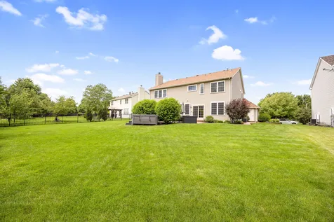 1813 Trevino Circle Bolingbrook IL 60490