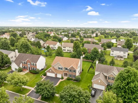 1813 Trevino Circle Bolingbrook IL 60490
