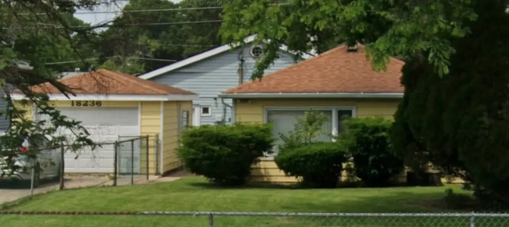 18236 Chicago Avenue Lansing IL 60438
