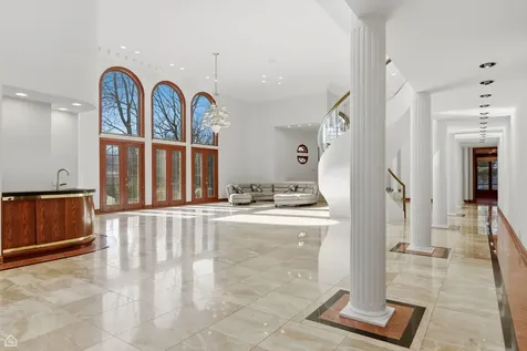 260 Beech Street Highland Park IL 60035