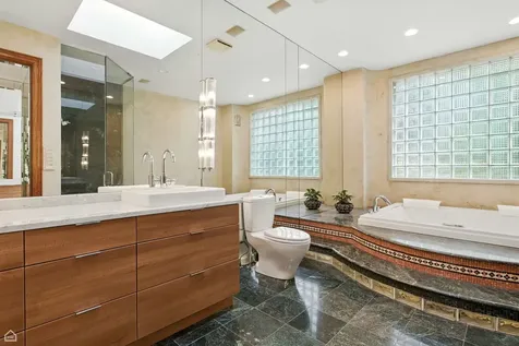 260 Beech Street Highland Park IL 60035