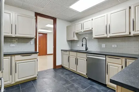 260 Beech Street Highland Park IL 60035