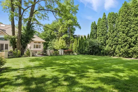 260 Beech Street Highland Park IL 60035