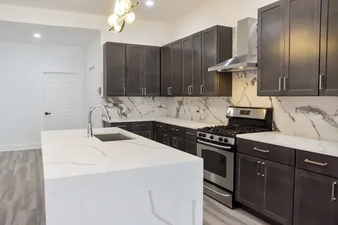 5843 South Indiana Avenue Chicago IL 60637