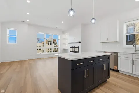 4841 South Prairie Avenue Chicago IL 60615