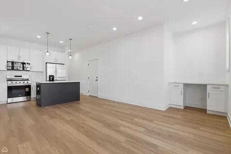 4841 South Prairie Avenue Chicago IL 60615