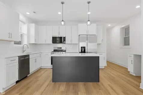 4841 South Prairie Avenue Chicago IL 60615