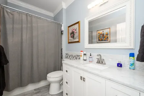 3136 Falling Waters Lane Lindenhurst IL 60046