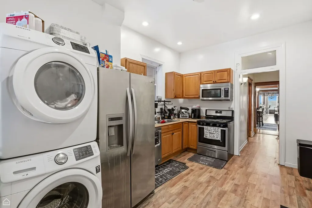 4736 South Prairie Avenue Chicago IL 60615
