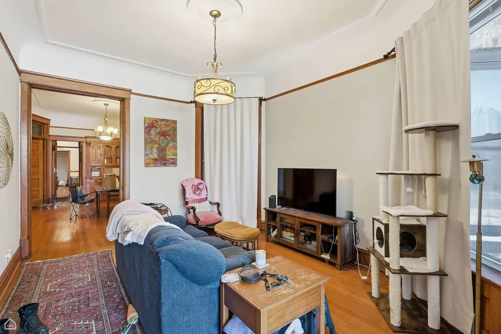 4736 South Prairie Avenue Chicago IL 60615