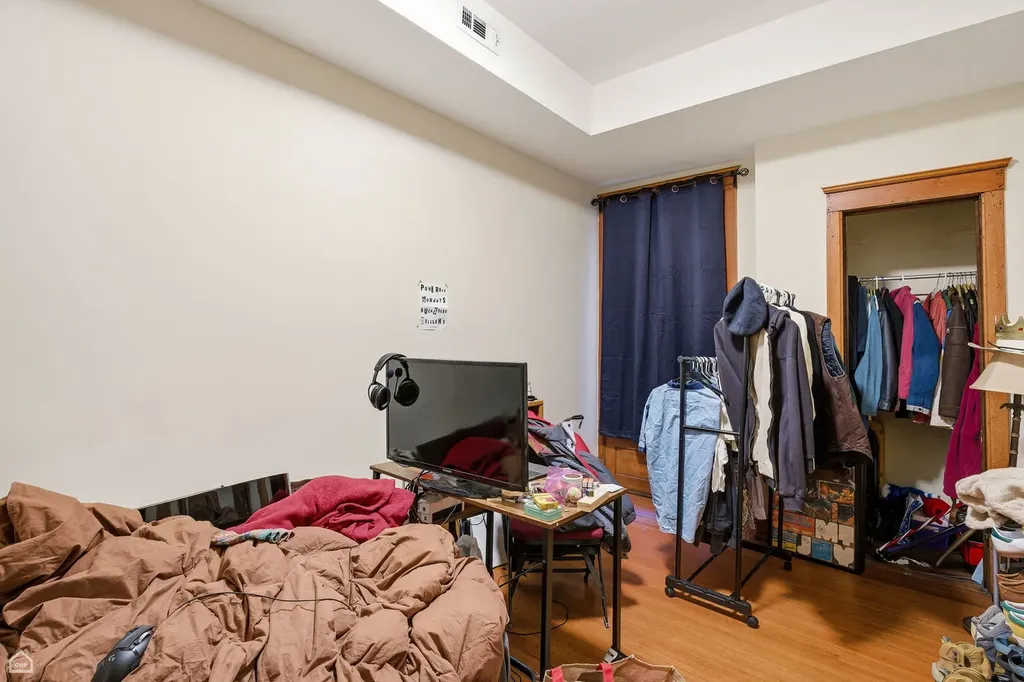4736 South Prairie Avenue Chicago IL 60615