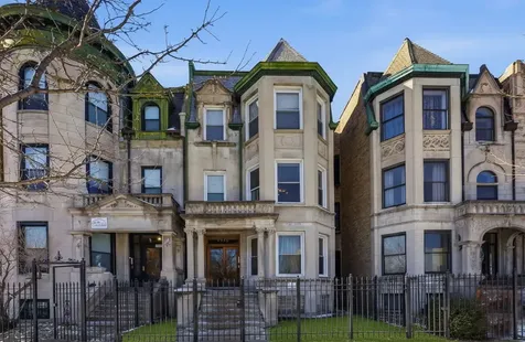 4736 South Prairie Avenue Chicago IL 60615