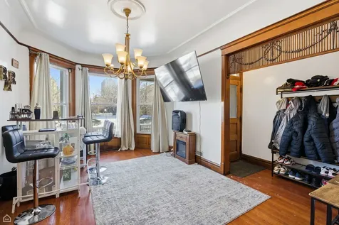 4736 South Prairie Avenue Chicago IL 60615