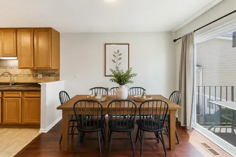 447 North Cambridge Drive Palatine IL 60067