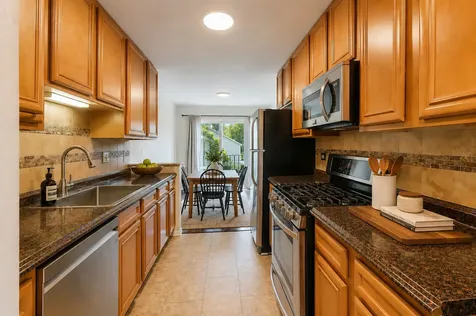 447 North Cambridge Drive Palatine IL 60067