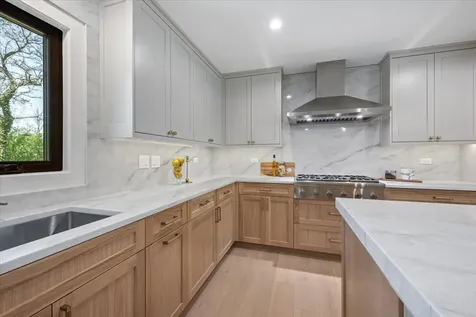 1975 Sunset Ridge Road Northfield IL 60093
