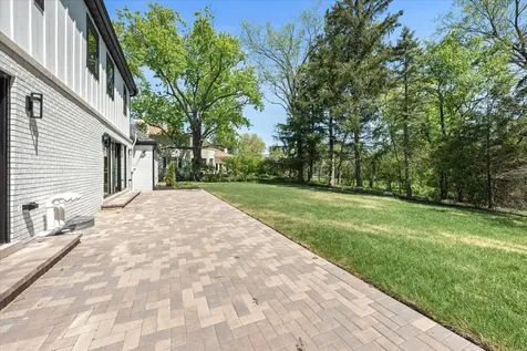 1975 Sunset Ridge Road Northfield IL 60093