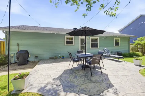 1110 West Glenn Trail Elk Grove Village IL 60007