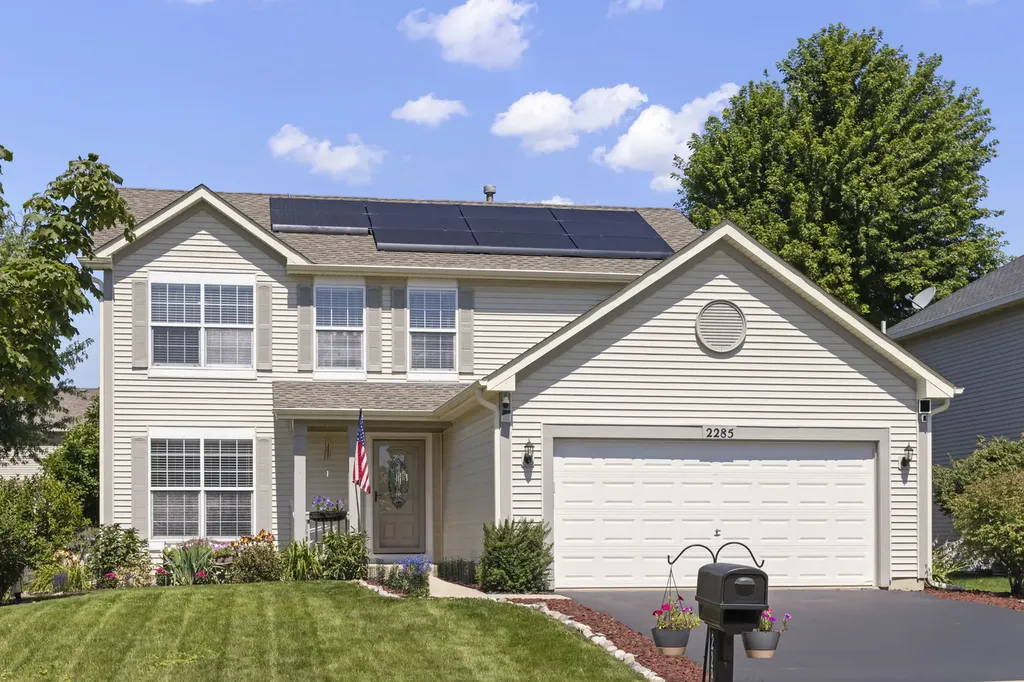 2285 Stacy Circle Montgomery IL 60538