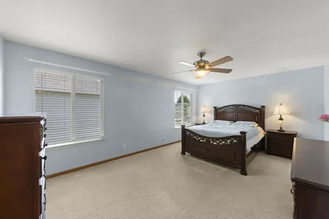 2285 Stacy Circle Montgomery IL 60538