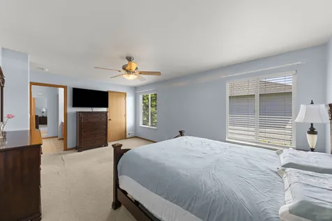 2285 Stacy Circle Montgomery IL 60538
