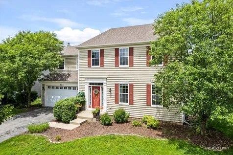 461 Mooresfield Street Elgin IL 60124